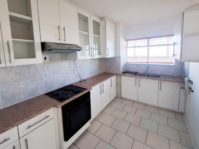 2 Bedroom Apartment To Let in Humewood