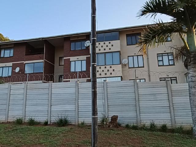 2 Bedroom Apartment To Let in Illovo Beach
