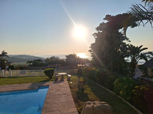 2 Bedroom Apartment To Let in Illovo Beach