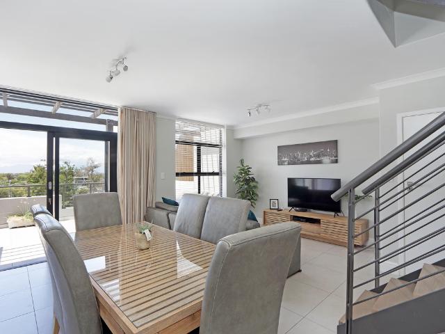 2 Bedroom Apartment To Let in Kenilworth