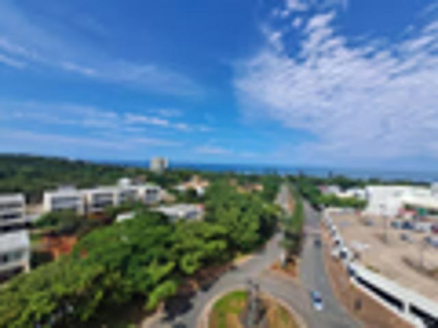 2 Bedroom Apartment To Let in La Lucia