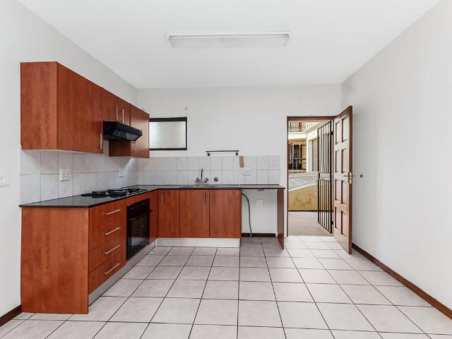 2 Bedroom Apartment To Let in Little Falls