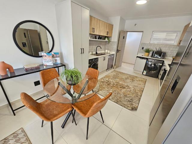 2 Bedroom Apartment To Let in Magaliessig
