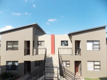 2 Bedroom Apartment To Let in Melodie
