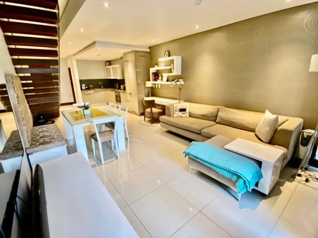 2 Bedroom Apartment To Let in Melrose Arch