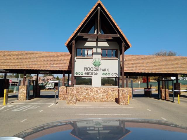 2 Bedroom Apartment To Let in Montana