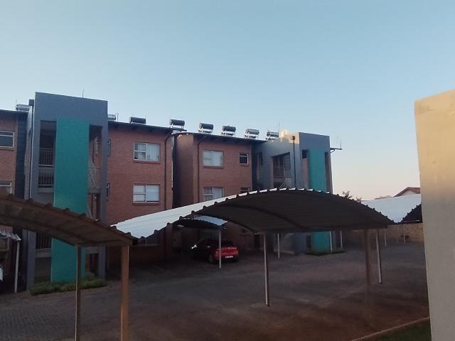 2 Bedroom Apartment To Let in Montana