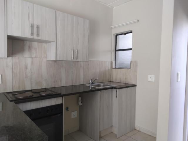 2 Bedroom Apartment To Let in Montana