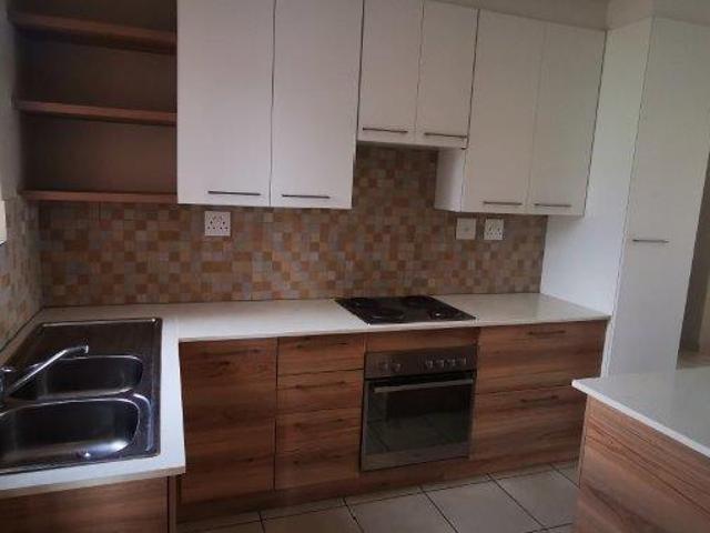 2 Bedroom Apartment To Let in Montana