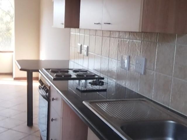 2 Bedroom Apartment To Let in Montana