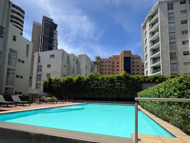 2 Bedroom Apartment To Let in Morningside