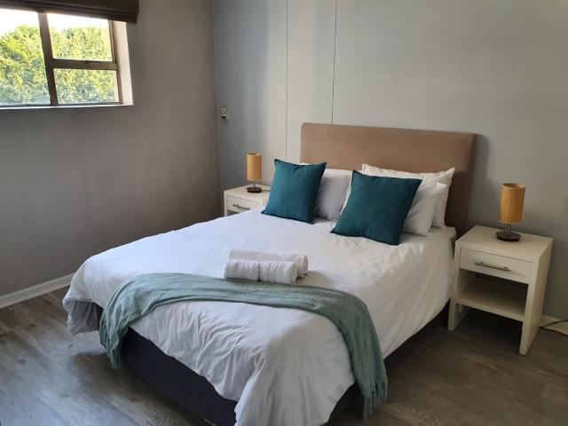 2 Bedroom Apartment To Let in Morningside