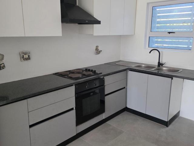 2 Bedroom Apartment To Let in New Town Centre
