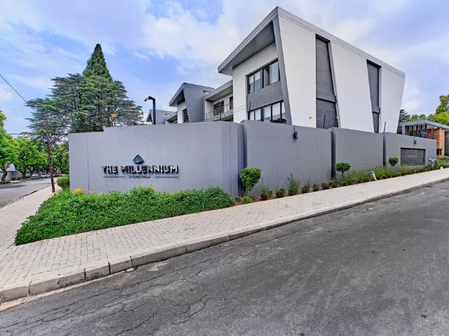 2 Bedroom Apartment To Let in Oaklands | Zareena Kara Properties