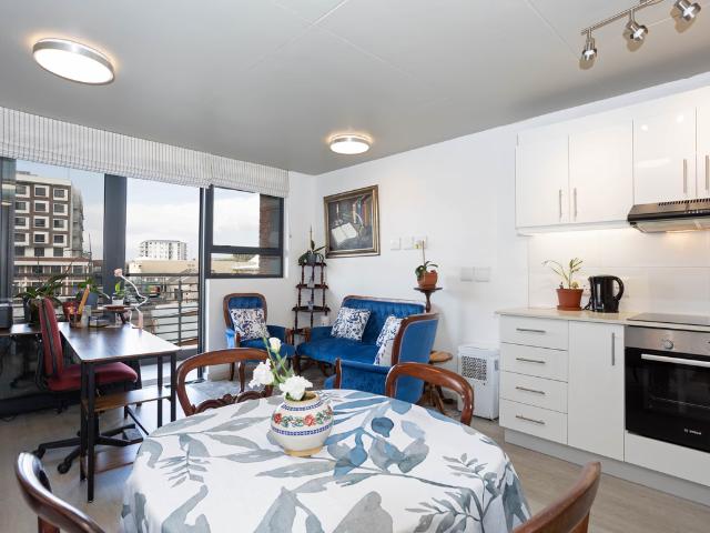 2 Bedroom Apartment To Let in Observatory