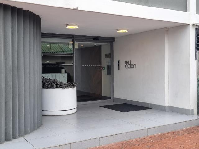 2 Bedroom Apartment To Let in Observatory