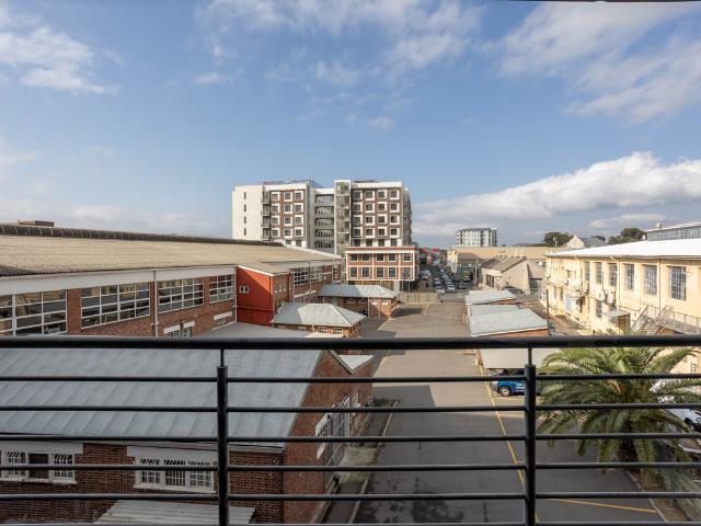 2 Bedroom Apartment To Let in Observatory