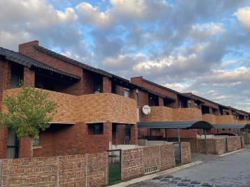 Apartment to rent in Klipspruit - Balcony