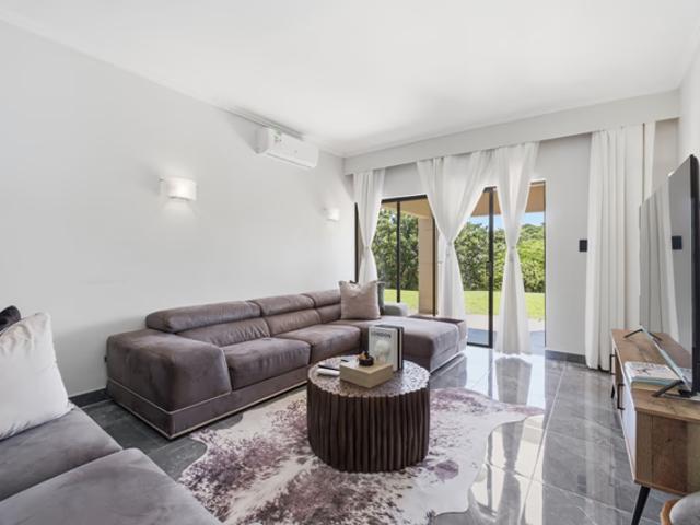 2 Bedroom Apartment To Let in Palm Lakes Estate