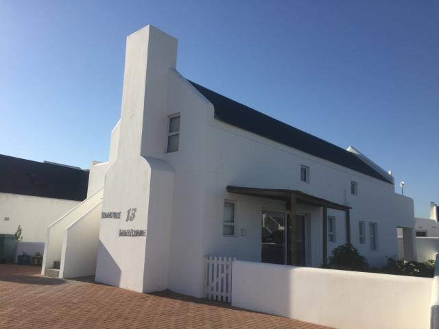 2 Bedroom Apartment To Let in Paternoster