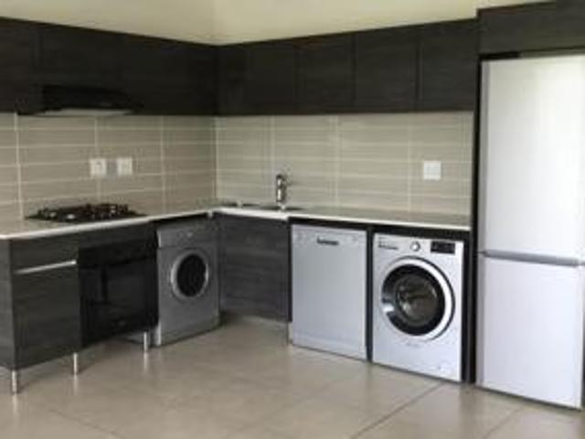 2 Bedroom Apartment To Let in Petervale | RYX