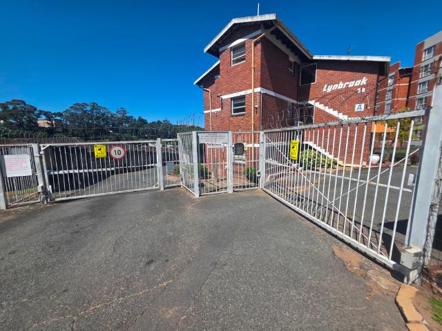 2 Bedroom Apartment To Let in Pinetown Central