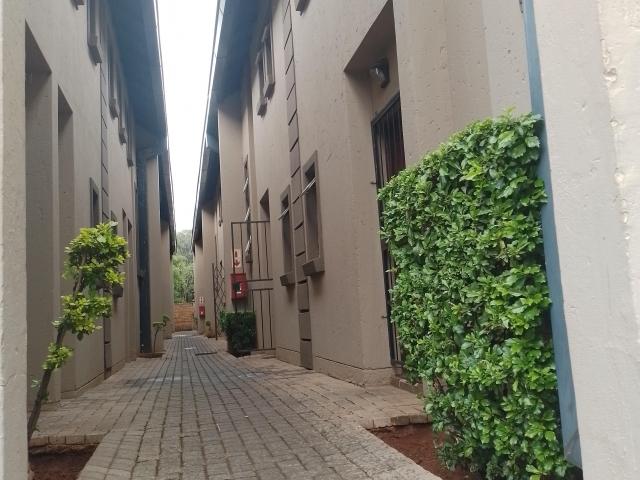 2 Bedroom Apartment To Let in Pretoria North