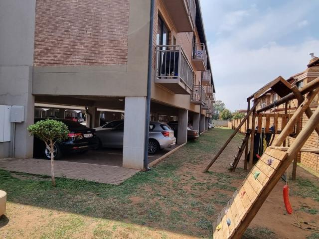2 Bedroom Apartment To Let in Pretoria North