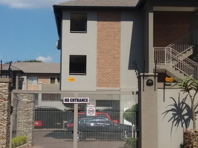2 Bedroom Apartment To Let in Pretoria North