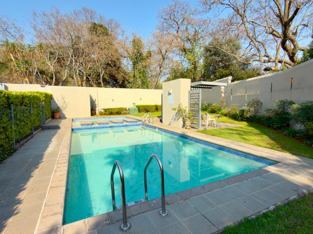 2 Bedroom Apartment To Let in Riepen Park