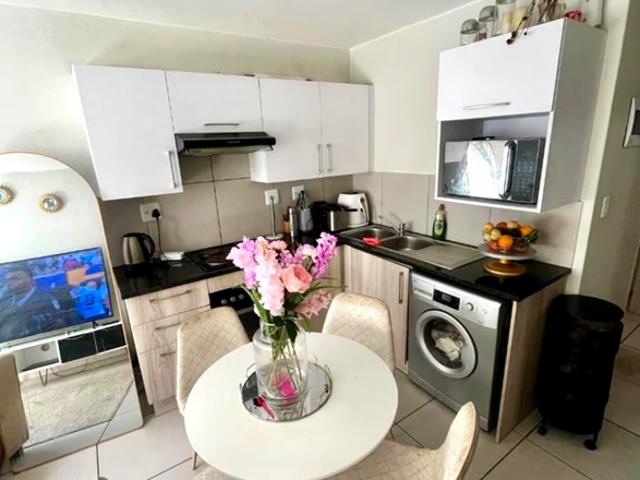 2 Bedroom Apartment To Let in Rivonia
