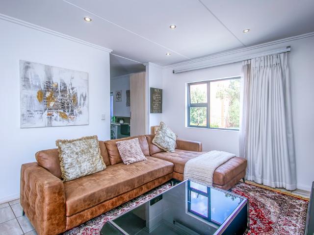 2 Bedroom Apartment To Let in Rivonia