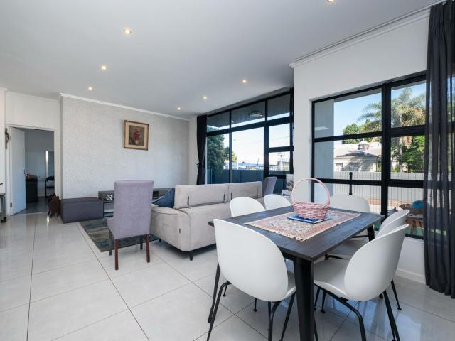 2 Bedroom Apartment To Let in Rivonia