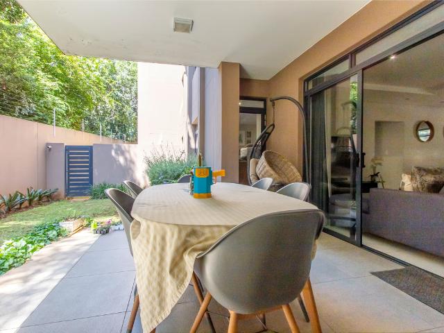 2 Bedroom Apartment To Let in Rosebank