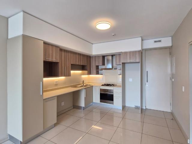 2 Bedroom Apartment To Let in Rosebank
