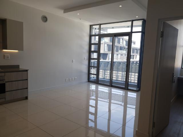 2 Bedroom Apartment To Let in Rosebank