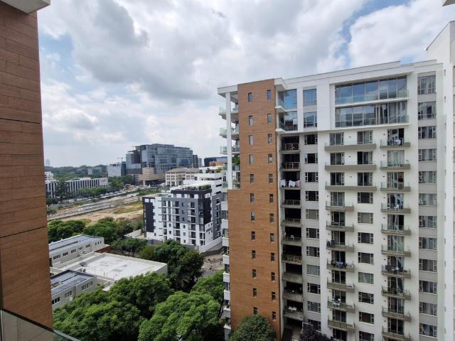 2 Bedroom Apartment To Let in Rosebank