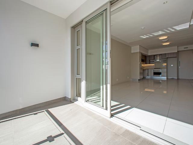 2 Bedroom Apartment To Let in Rosebank