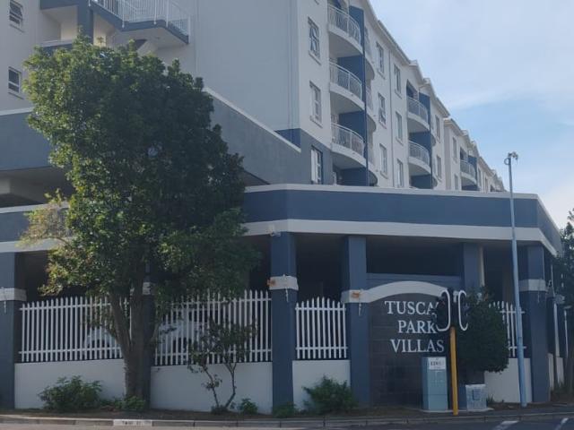 2 Bedroom Apartment To Let in Rosenpark