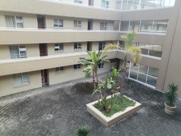 2 Bedroom Apartment To Let in Rosenpark