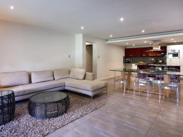 2 Bedroom Apartment To Let in Sandown