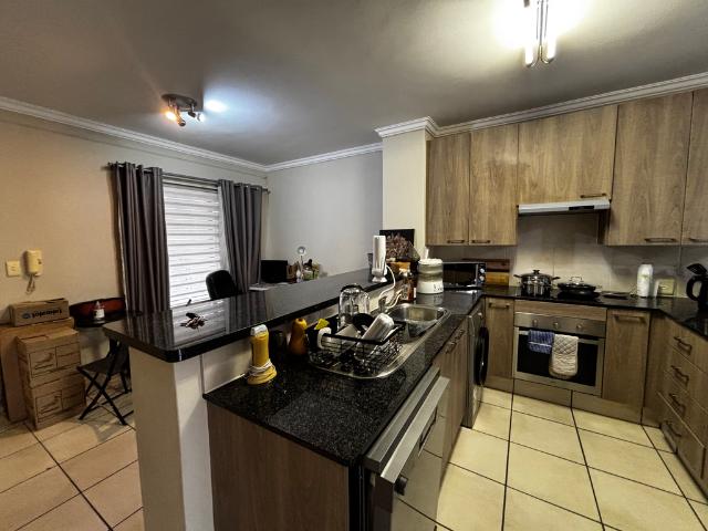 2 Bedroom Apartment To Let in Sandton Central