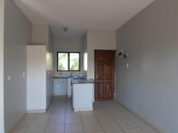 2 Bedroom Apartment To Let in Sheffield Beach