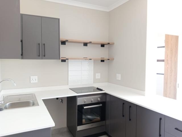 2 Bedroom Apartment To Let in Sinoville