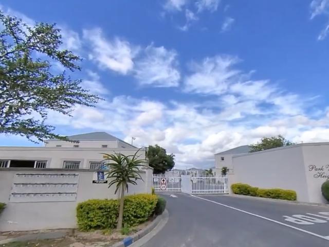 2 Bedroom Apartment To Let in Sonstraal Heights