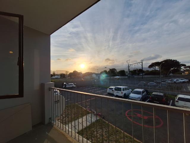 2 Bedroom Apartment To Let in Southfield