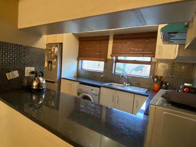 2 Bedroom Apartment To Let in Sunninghill