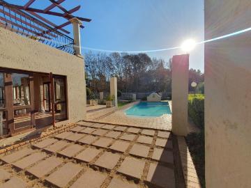 Apartment to rent in Sunninghill - Balcony