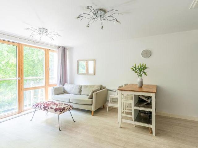 2 bedroom apartment to let, Old Market, Bristol | Ocean Estate Agents