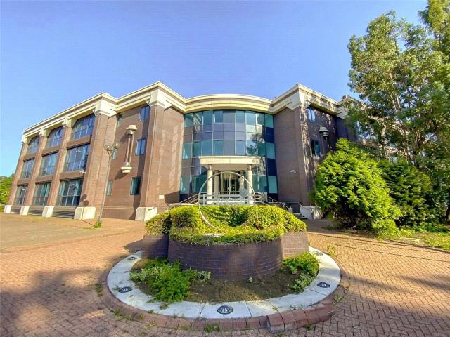 2 bedroom Apartment to let Opladen Way, Bracknell, Berkshire, RG12